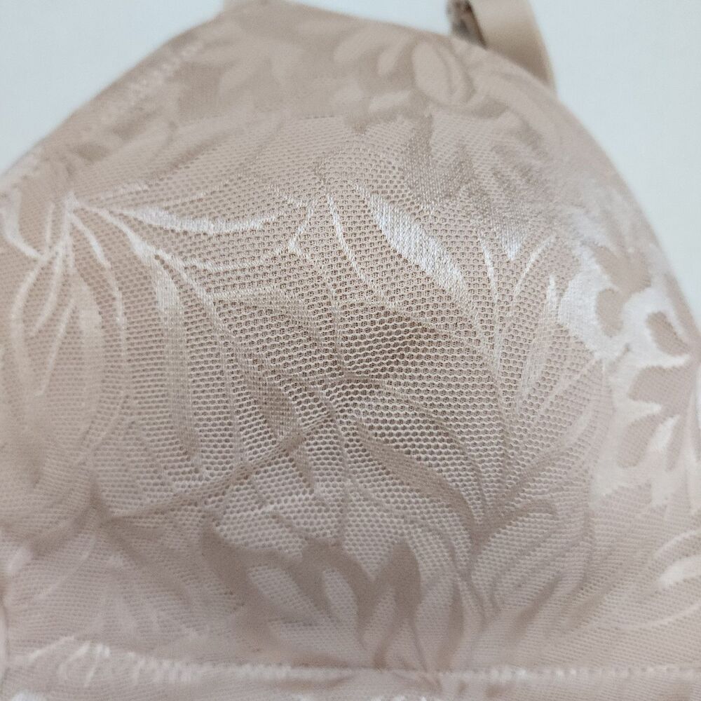 Breezies Jacquard Shine Wirefree T-Shirt Bra - Sunbeige 34B - Picture 5 of 9